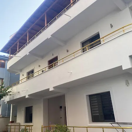 Tirana Leasing&rentals * Selita e Vogel