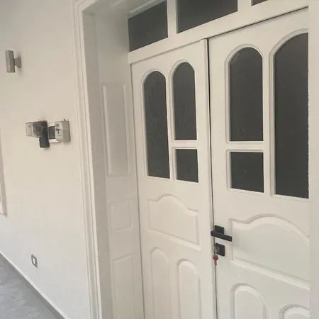Tirana Leasing&rentals Apartment