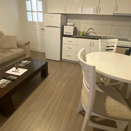 Apartman Tirana Leasing&rentals *