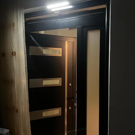 Tirana Leasing&rentals Selitë e Vogël