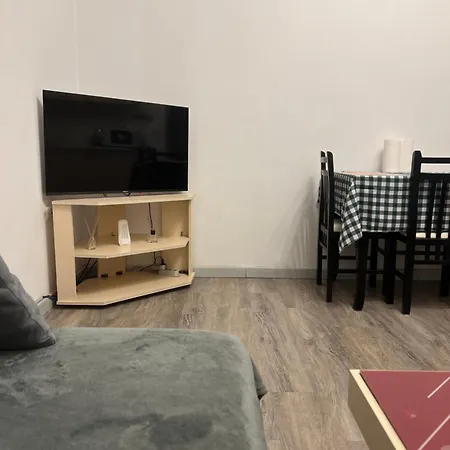 Tirana Leasing&rentals Selita e Vogel