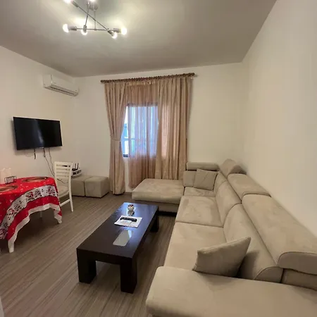 Tirana Leasing&rentals Apartment *