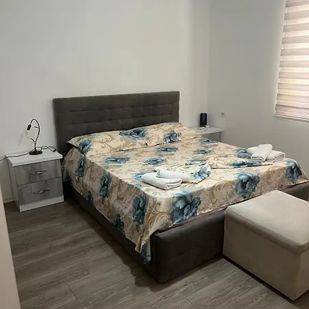 Tirana Leasing&rentals Daire