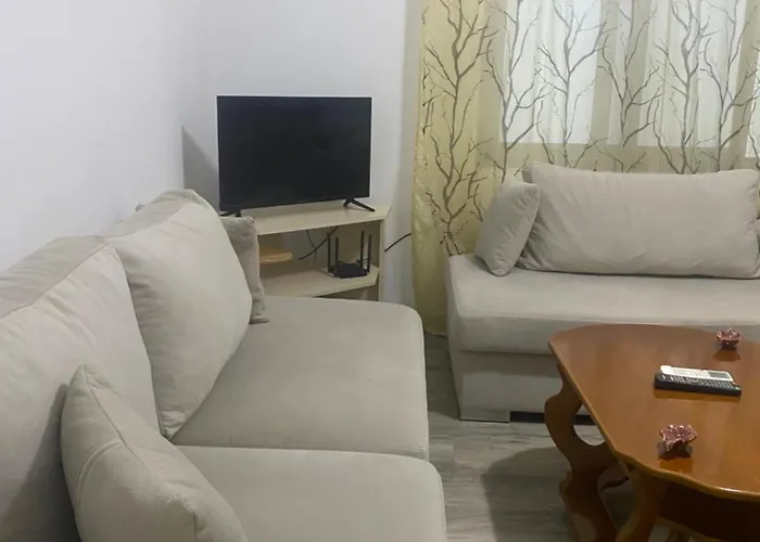 Tirana Leasing&rentals アパート Selitë e Vogël